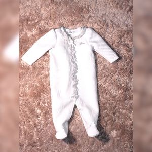 BABY JUMPSUIT ROMPER BY GUESS BABY